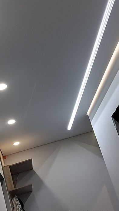 Натяжные потолки