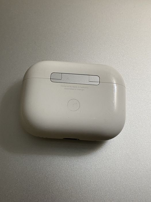 AirPods Pro 2 [4 мес. со дня покупки]
