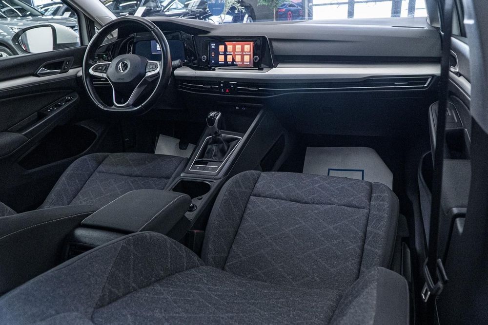 Volkswagen Golf Led/Cockpit/CarPlay/ACC/Ambientale/Tva/ Leasing - Rate FARA AVANS