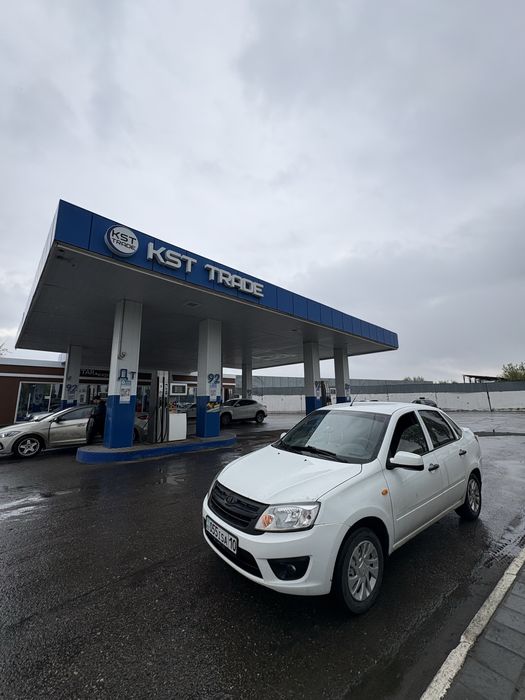 Lada granta 2013