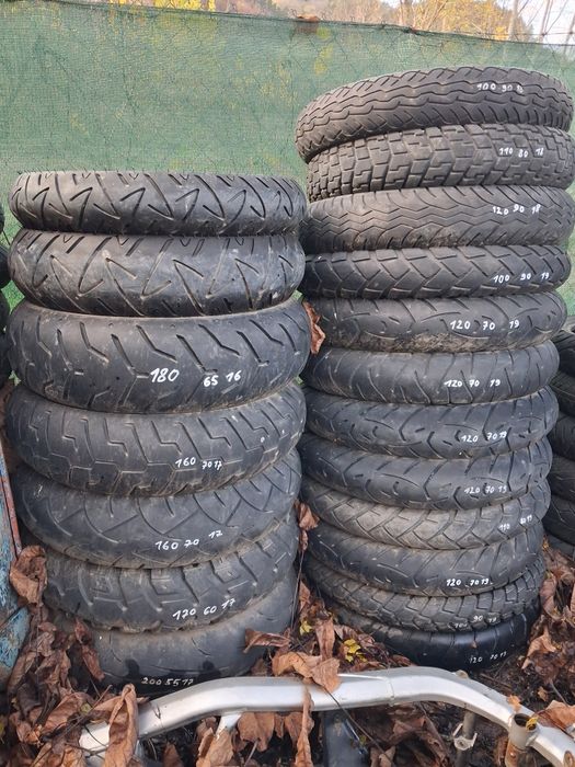 Мото гуми-Гуми за мотор по 30лв.