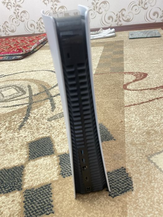 PlayStation 5 — игровая приставка
