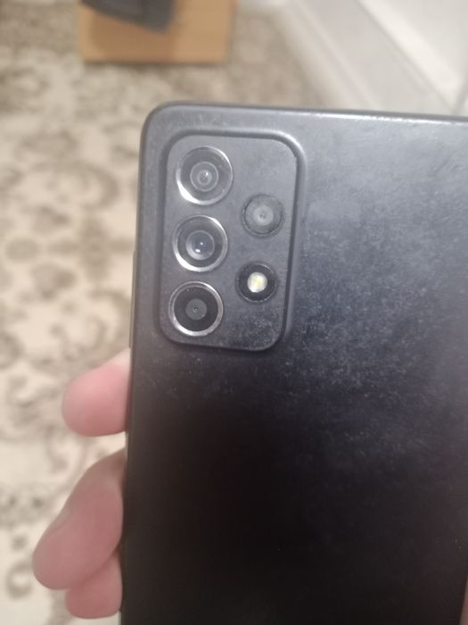 Samsung A52 продам