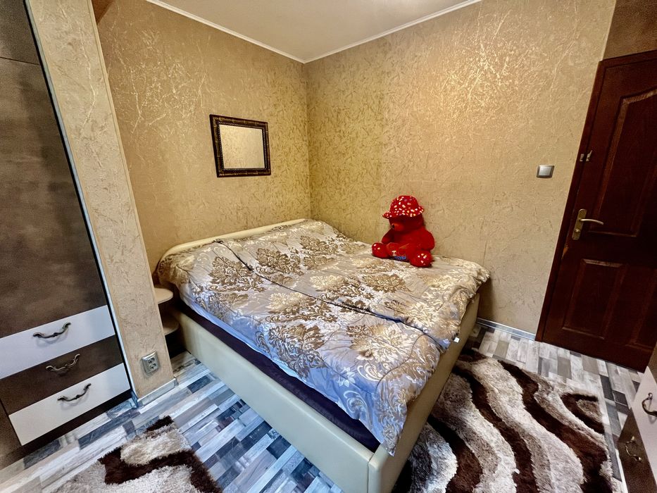 Продава се Тристаен апартамент в София, Толстой - 66 кв.м за 2500 €/кв.м - Снимка #7