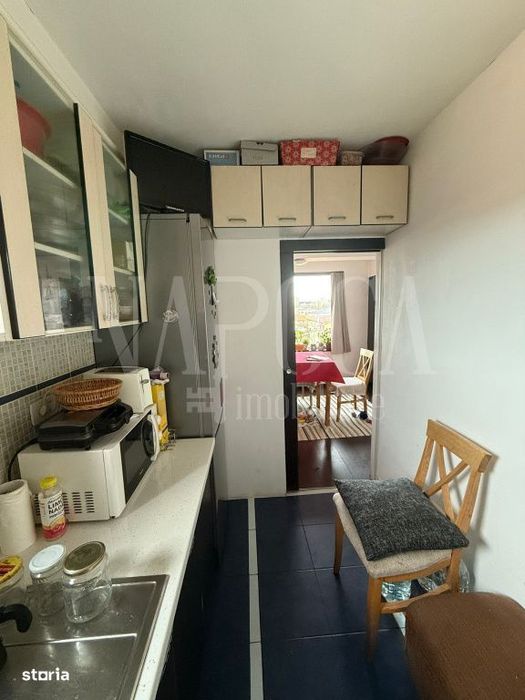 Apartament 4 camere de vanzare in Floresti
