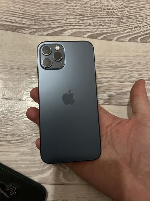 Продам айфон 12 Про 256гб / 100% акб iphone 12 pro