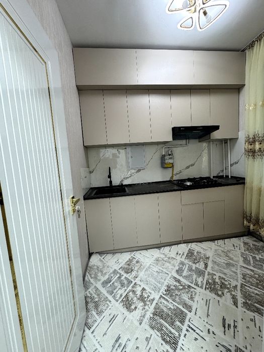 3 xonalik kvartera sotiladi