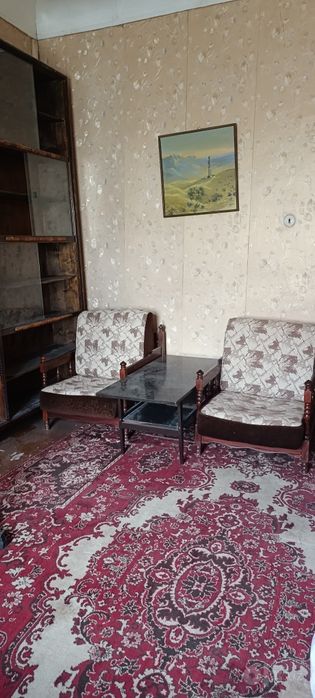 Срочно продаётся вся мебель.