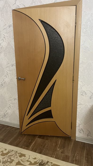 Есіктер сатылады.