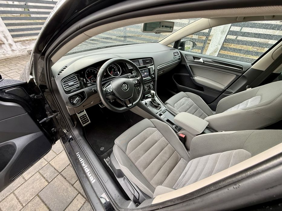 VOLKSWAGEN Golf 2013 — imagine 5