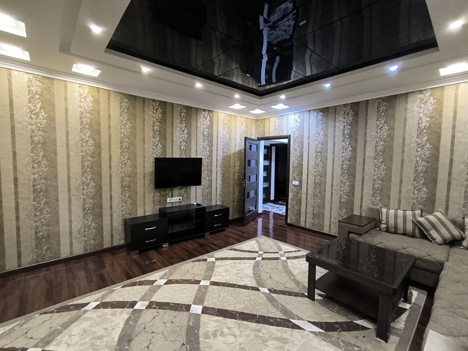 Суточно посуточно Центр Айбек, Ойбек 2/9/9 евро