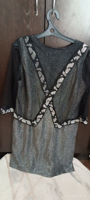 Продам нарядные платья. Новые