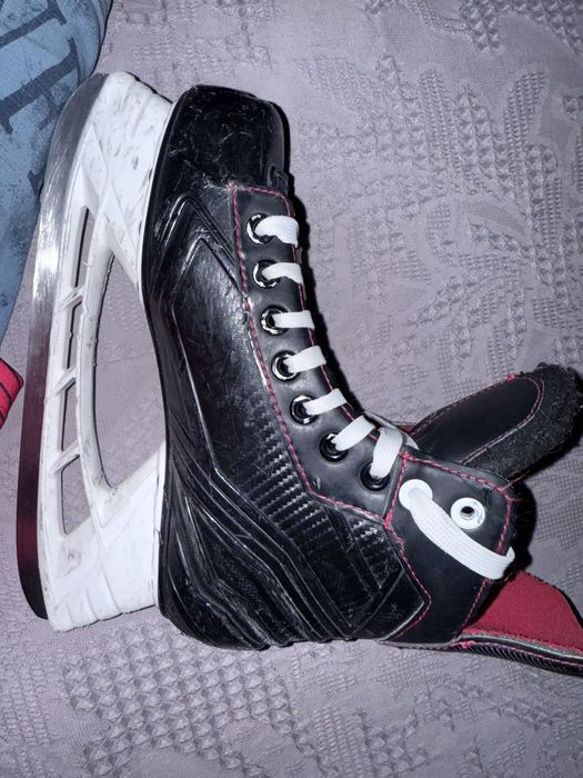 Коньки Bauer,Easton