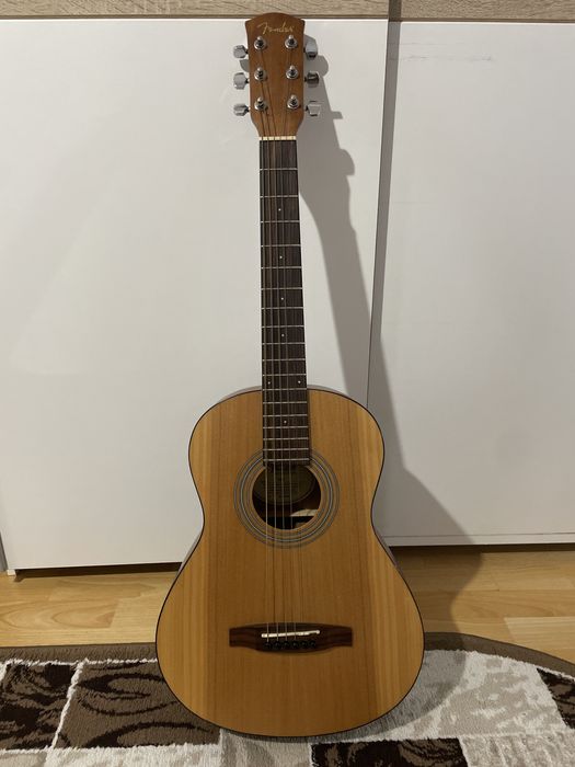 Vând chitară acustică Fender MA-1, în stare foarte bună