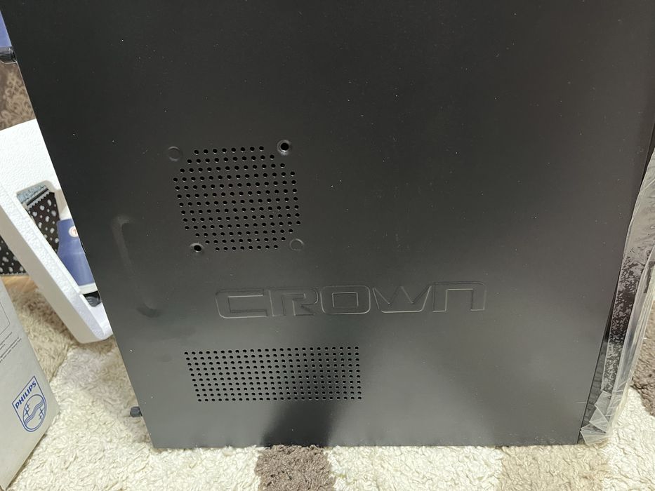 Продаю компьютер crown и монитор