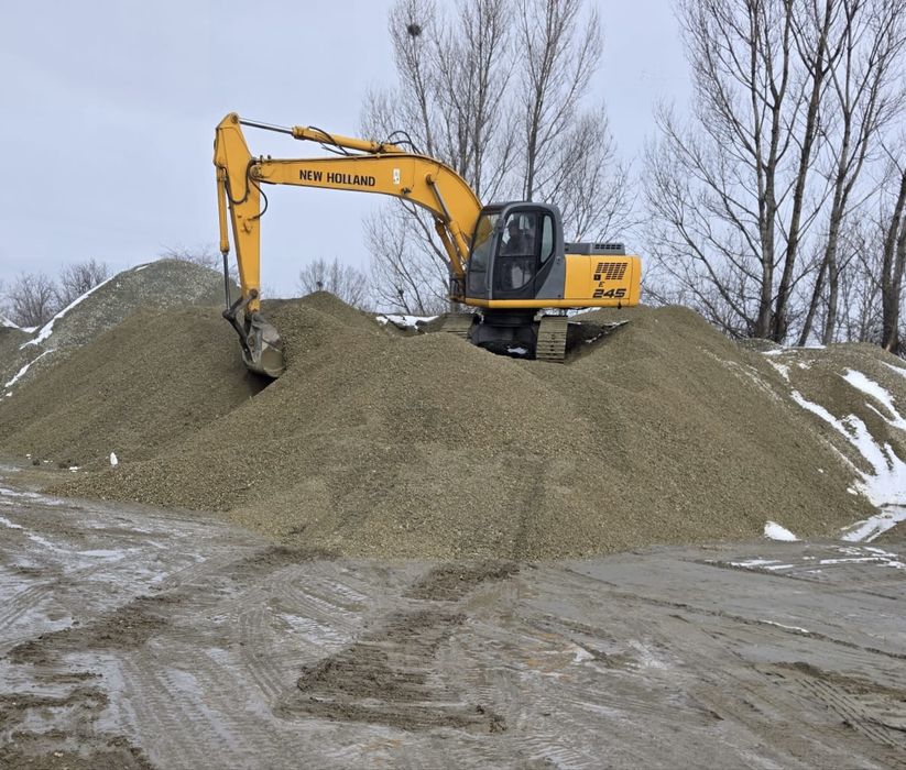 Excavator senilat New Holland E245
