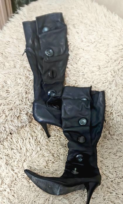 Обувки на символични цени/естествена кожа/