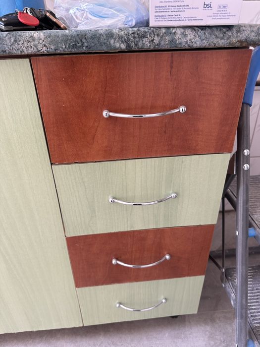 Ofer mobila de bucatarie