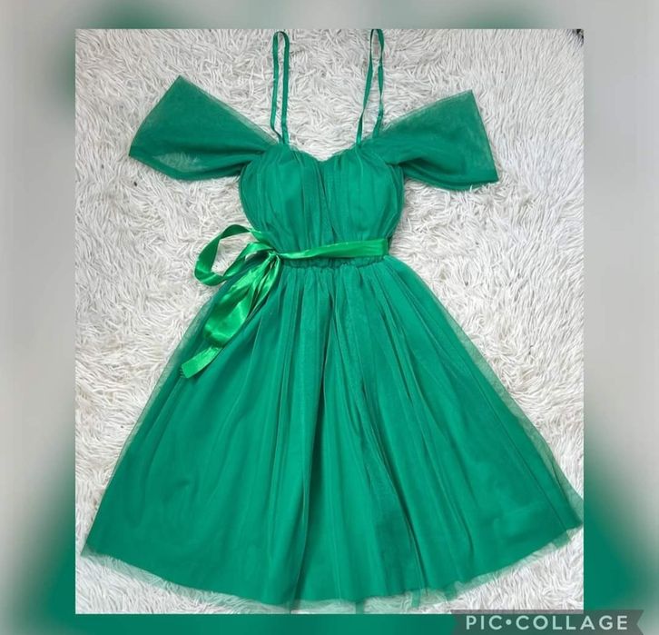 Нова зелена рокля