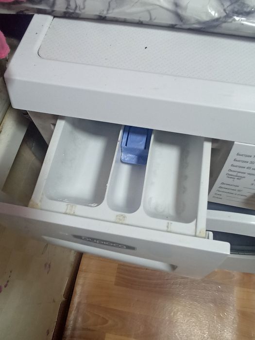 Продам стиральную машину Бирюса