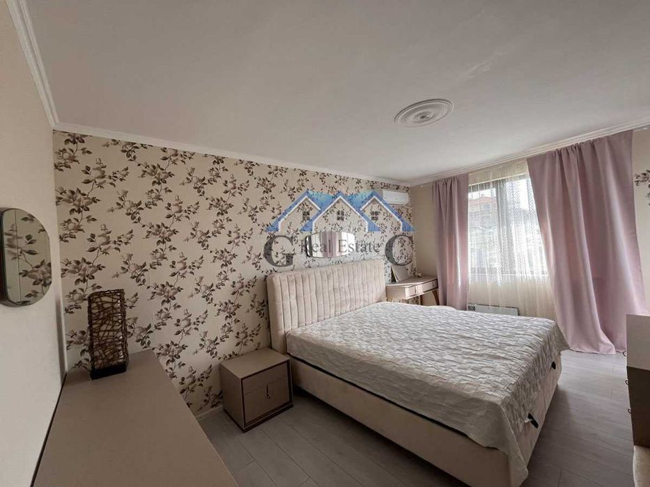 Дава се под наем Двустаен апартамент в Варна, Център - 70 кв.м за 397.8 € - Снимка #1