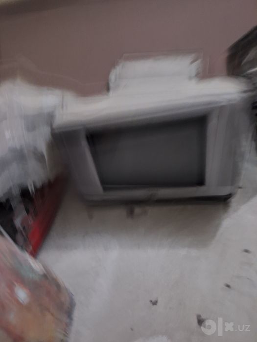 Eski bolalar kolyaska moshinalari sotiladi