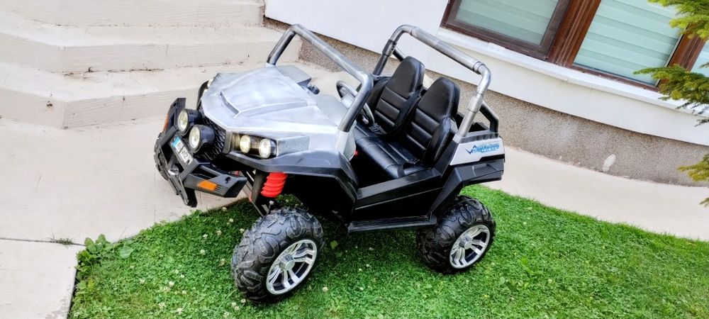 Mașinuță electrică Buggy 4x4 pentru copii până la 10 ani