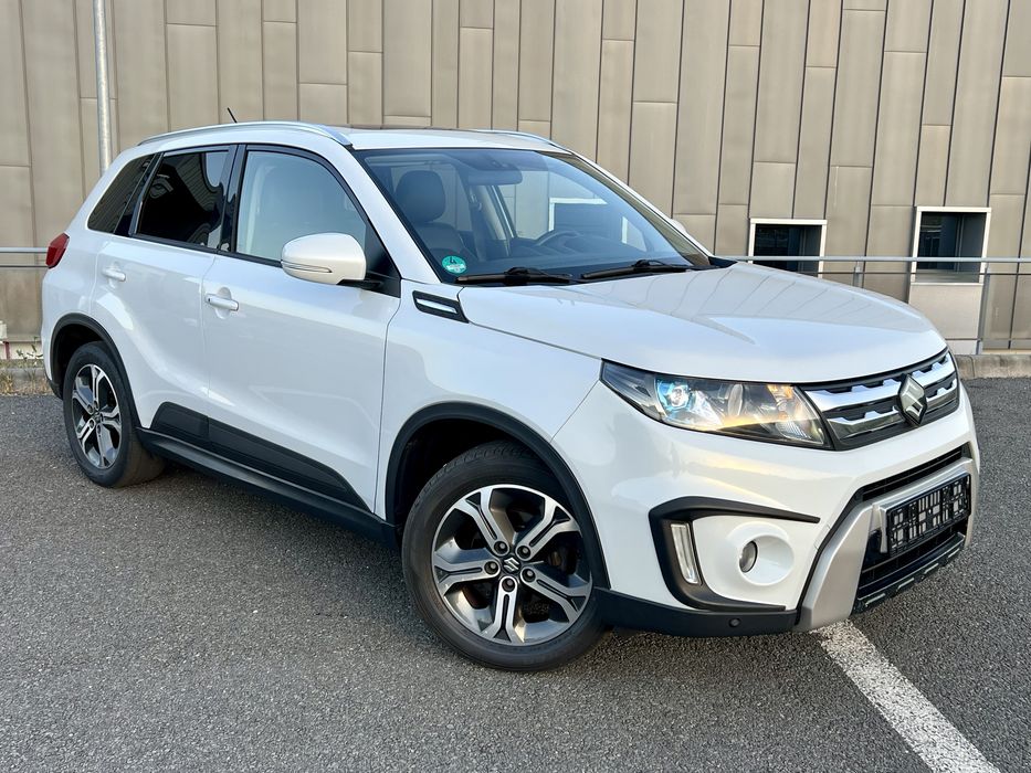 Suzuki vitara , automata , 4x4 ,benzina 1,6 , euro 6