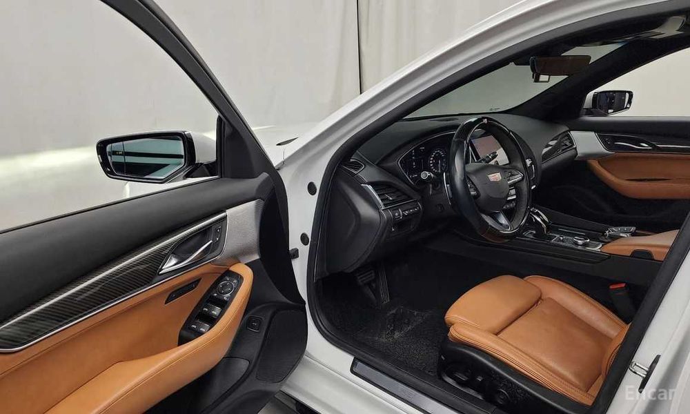 Cadillac CT5 2.0 Sport| 2020 | Авто из Кореи