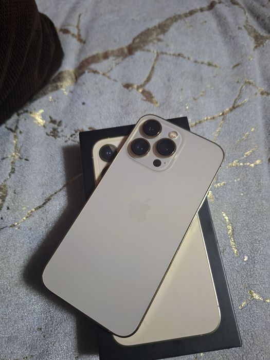 Iphone 13Pro Top