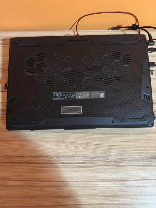 Asus TUF Gaming F17 FX-706HM