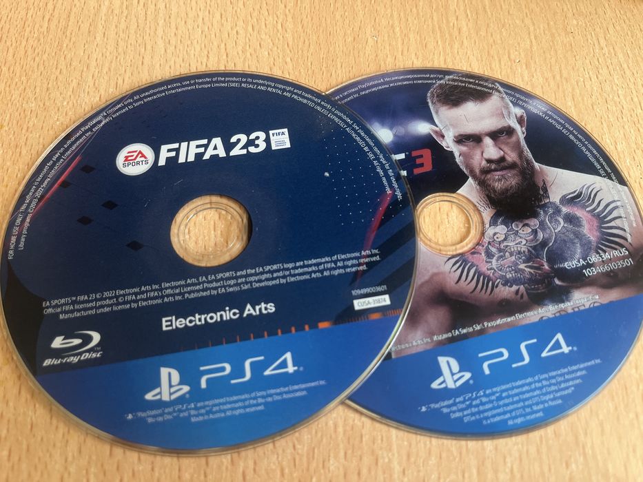 Продам диск от ps4 срочео