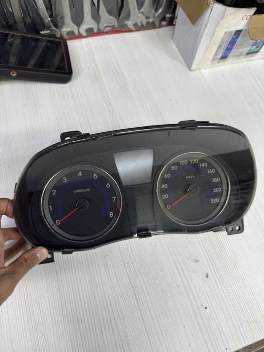 Ориг. щиток приборов Hyundai accent