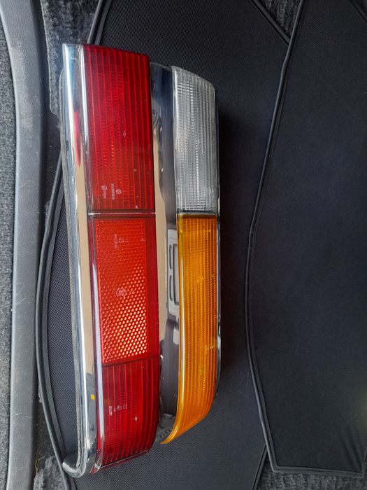 Фонарь задний правый