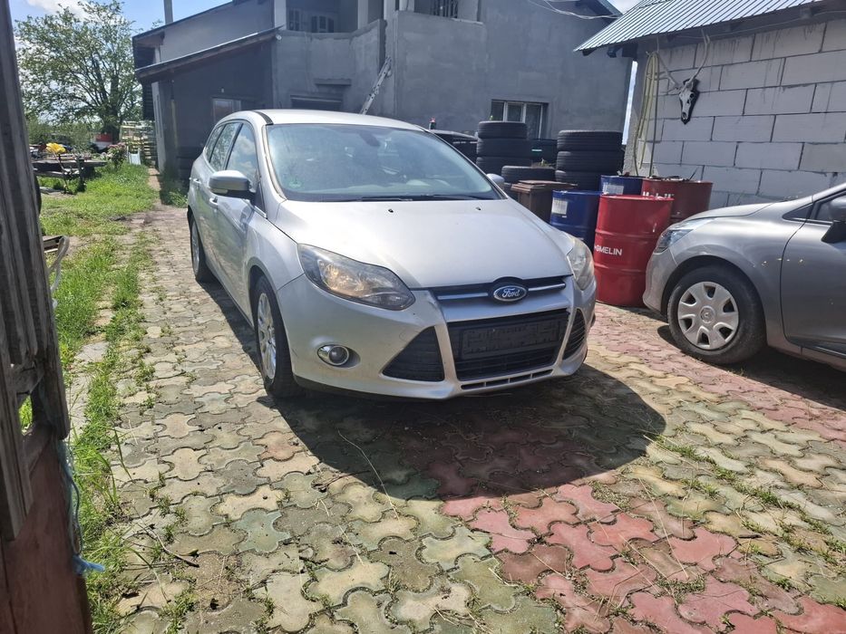 FORD Focus 2011 — imagine 2
