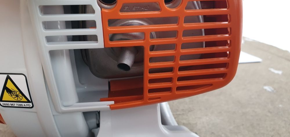 Suflanta stihl BG 86 .