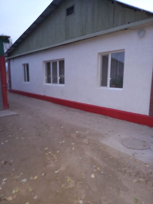 Продам полдома !