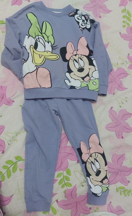 Отдам за шоколадку