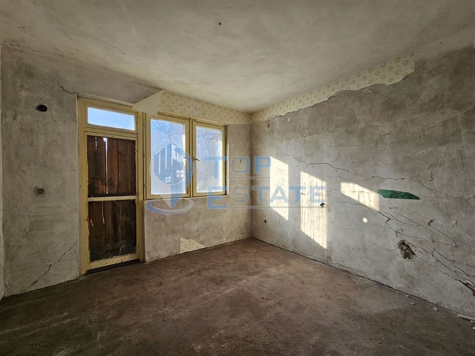 Продава се Къща в с. Върбица, Област Велико Търново - 100 кв.м за 49 €/кв.м - Снимка #6