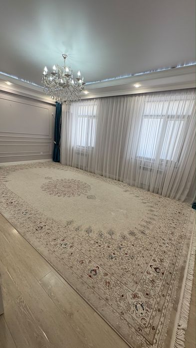 Ковер в хорошем состояний