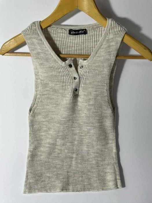 Бял плетен потник