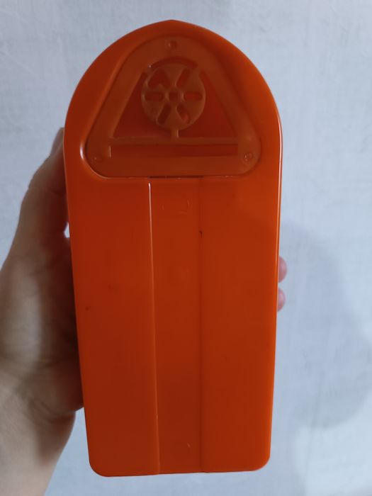 Советский утюжок-отпариватель)