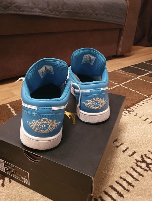 Addidasi jordan 1 low