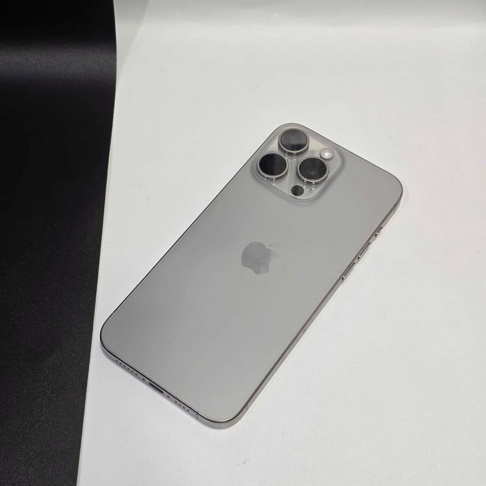 HOPE AMANET P8 Iphone 15 Pro Max  256 GB 90 Bat Zgarieturi mici ecran