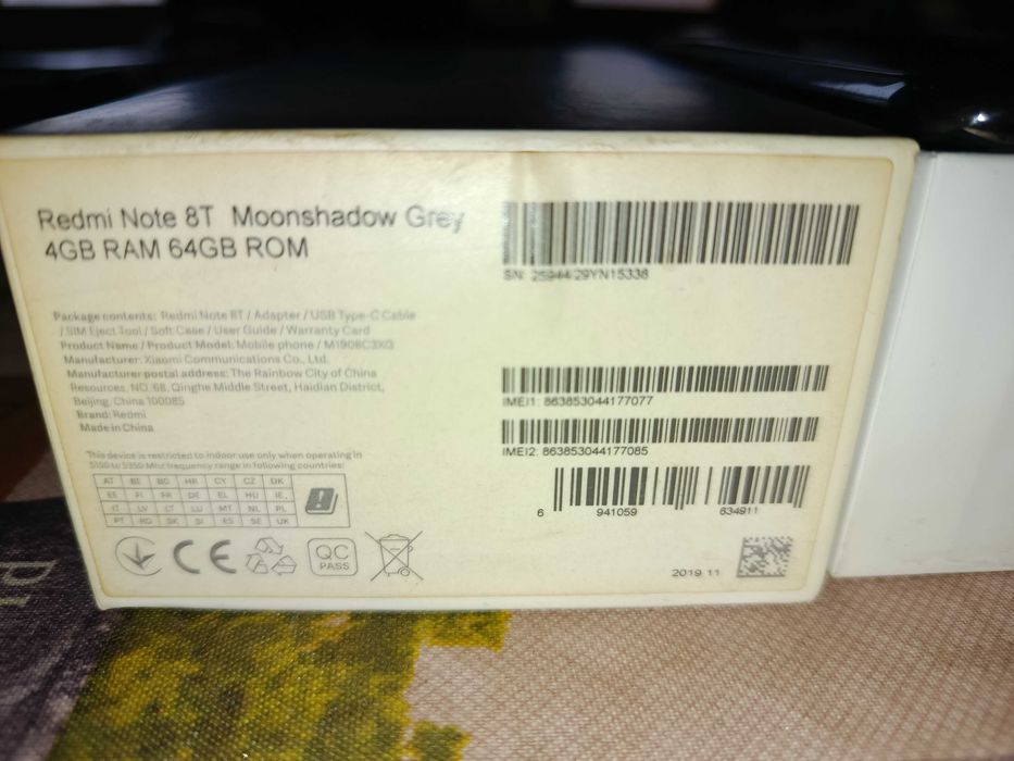 Смартфон Xiaomi Redmi 8T с дефектирала батерия