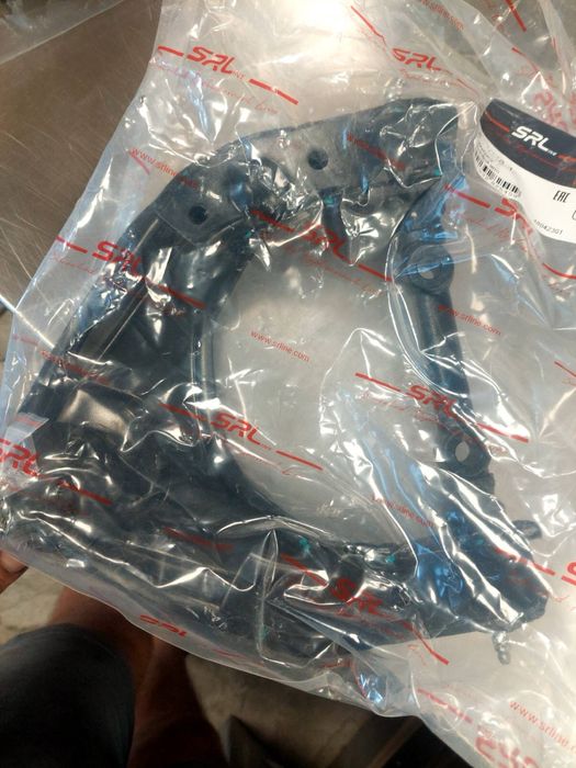 Носачи за Паджеро.