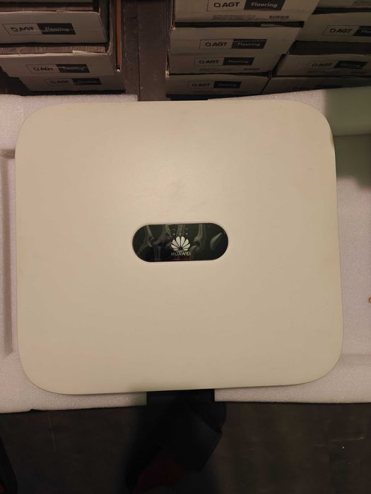 Invertor Hibrid trifazat Huawei 10 kW - SUN2000-10KTL-M1 - ca si nou