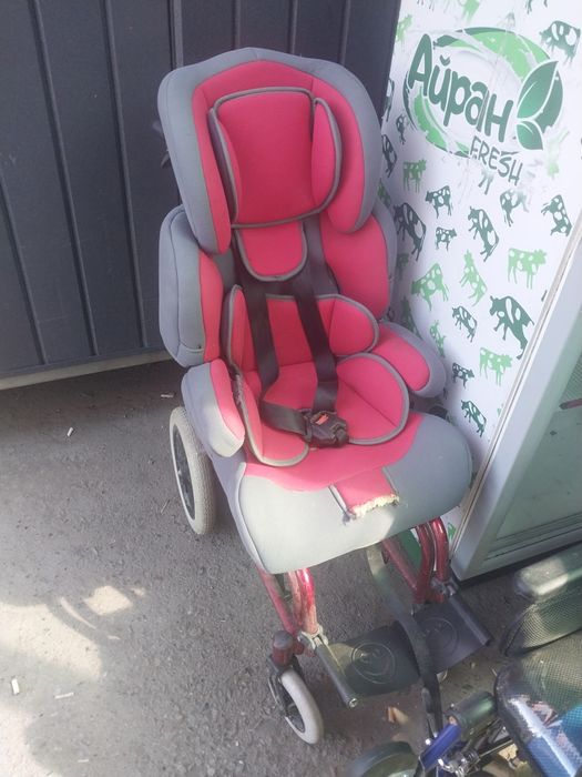 Дескии коляска продам