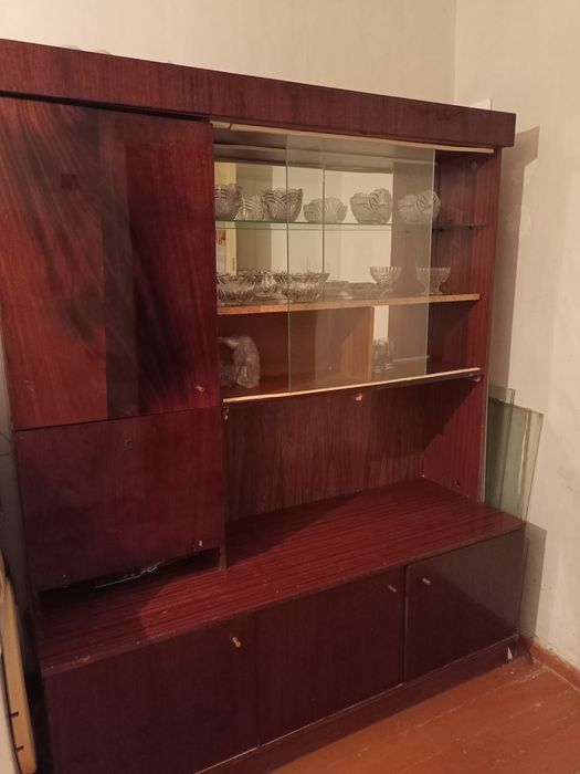 Сервант Советский