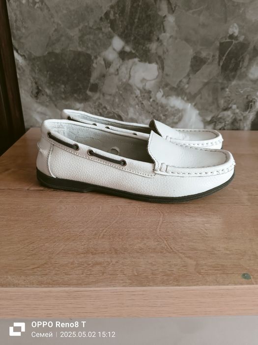 Продам женские лоферы